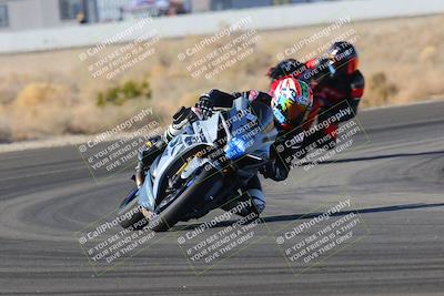 media/Dec-18-2022-SoCal Trackdays (Sun) [[8099a50955]]/Turn 4 (1pm)/